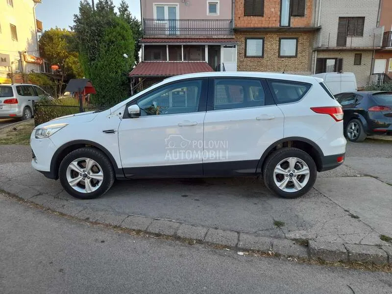 Ford Kuga 2016 photo 4
