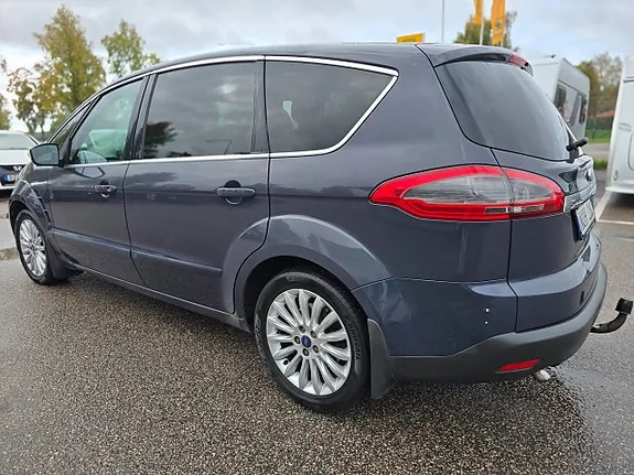 Ford S-Max 2012 photo 4