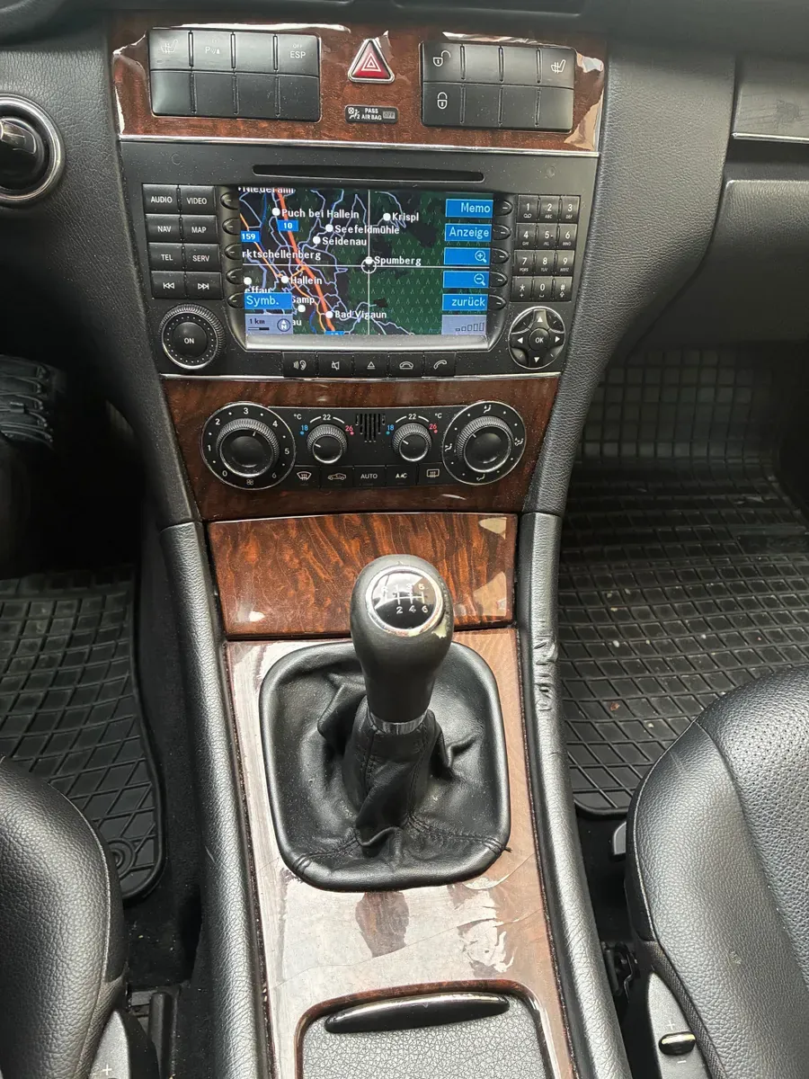 Mercedes-Benz C-Class 2008 photo 3