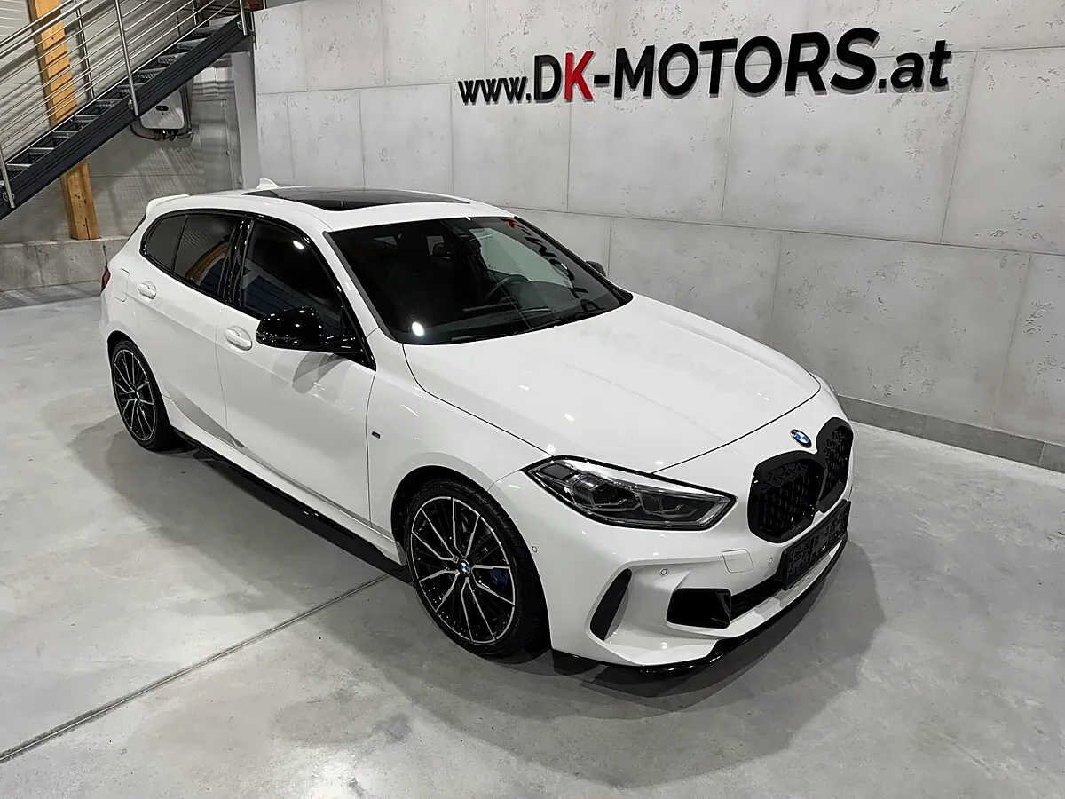 BMW 1 Series 2020 photo 2