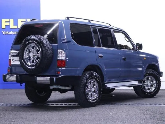 Toyota Land Cruiser Prado 2002 photo 2