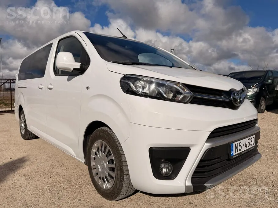 Toyota Proace 2023 photo 2