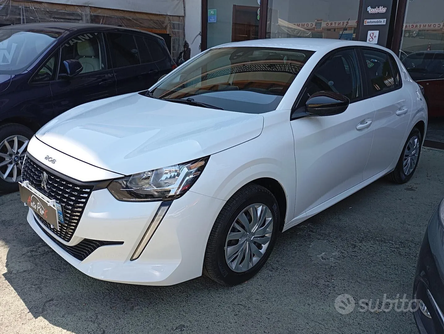 Peugeot 208 2022 photo 2