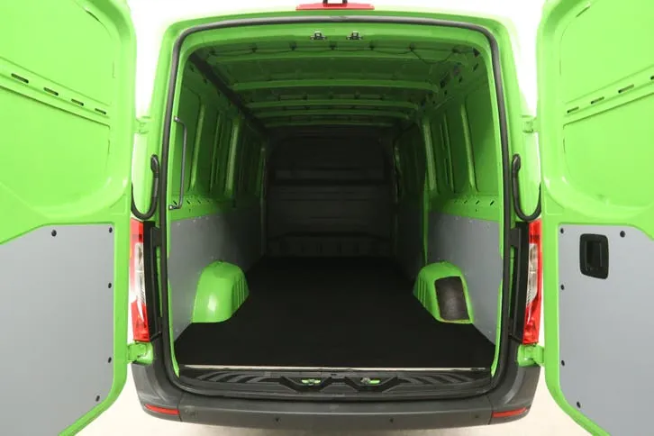 Mercedes-Benz Sprinter 2021 photo 3