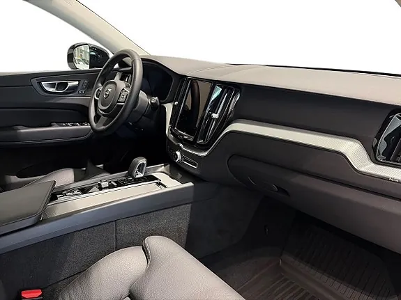 Volvo Xc60 2025 photo 4