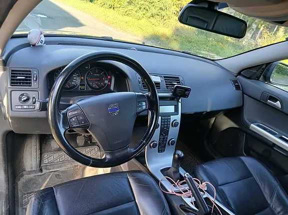 Volvo V50 2010 photo 5