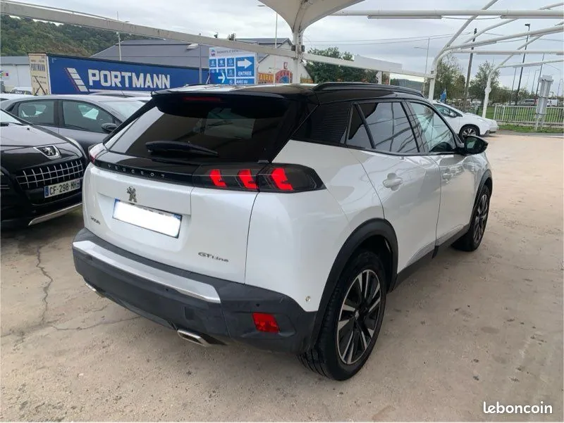 Peugeot 2008 2020 photo 3