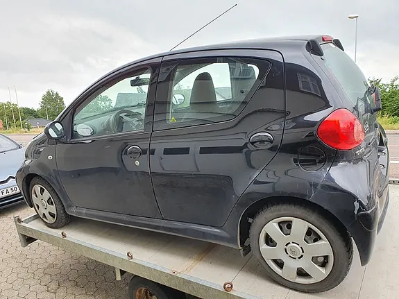 Toyota Aygo 2006 photo 3