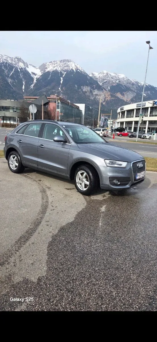 Audi Q3 2012 photo 3