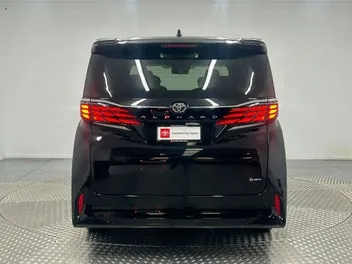 Toyota Alphard 2025 photo 5