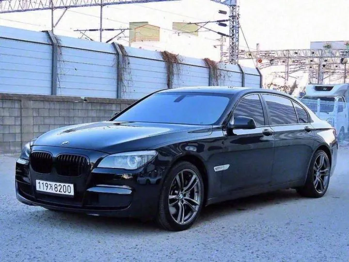 BMW 750Li