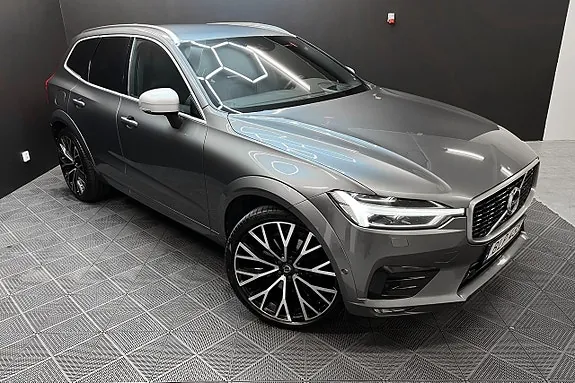 Volvo Xc60 2018 photo 2