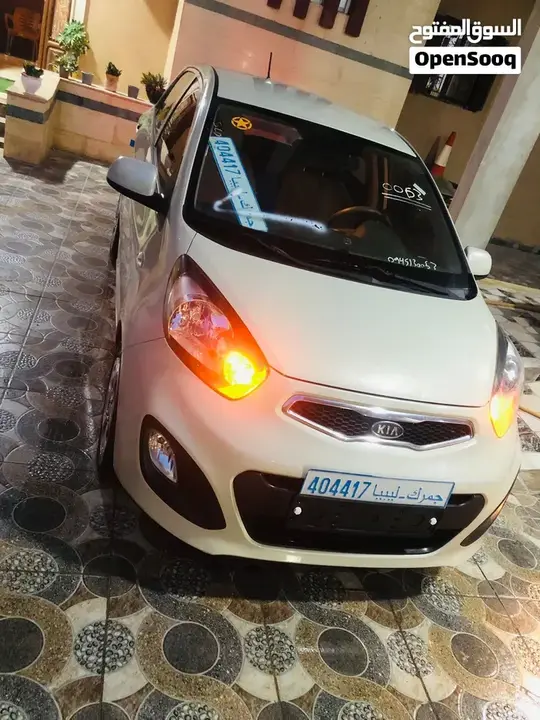 Kia Picanto 2012 photo 2