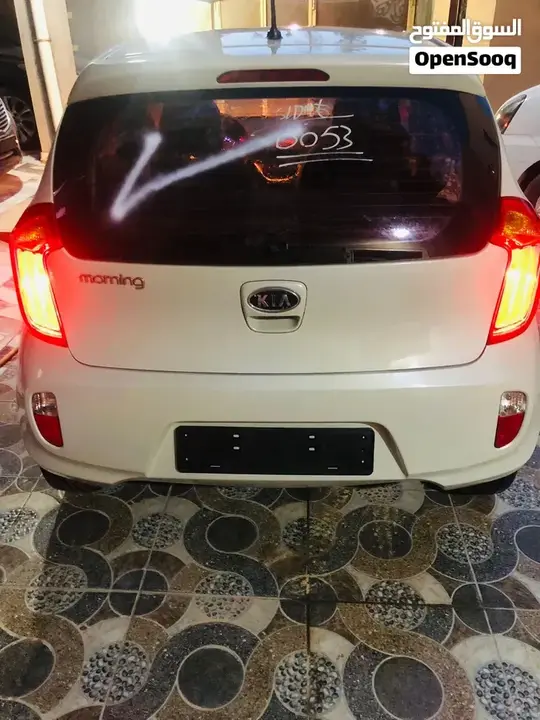 Kia Picanto 2012 photo 4