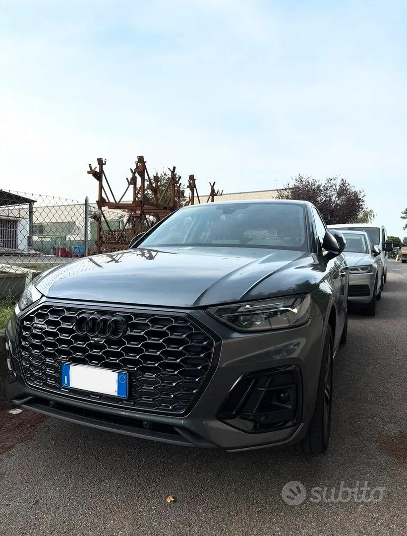 Audi Q5 2022 photo 2