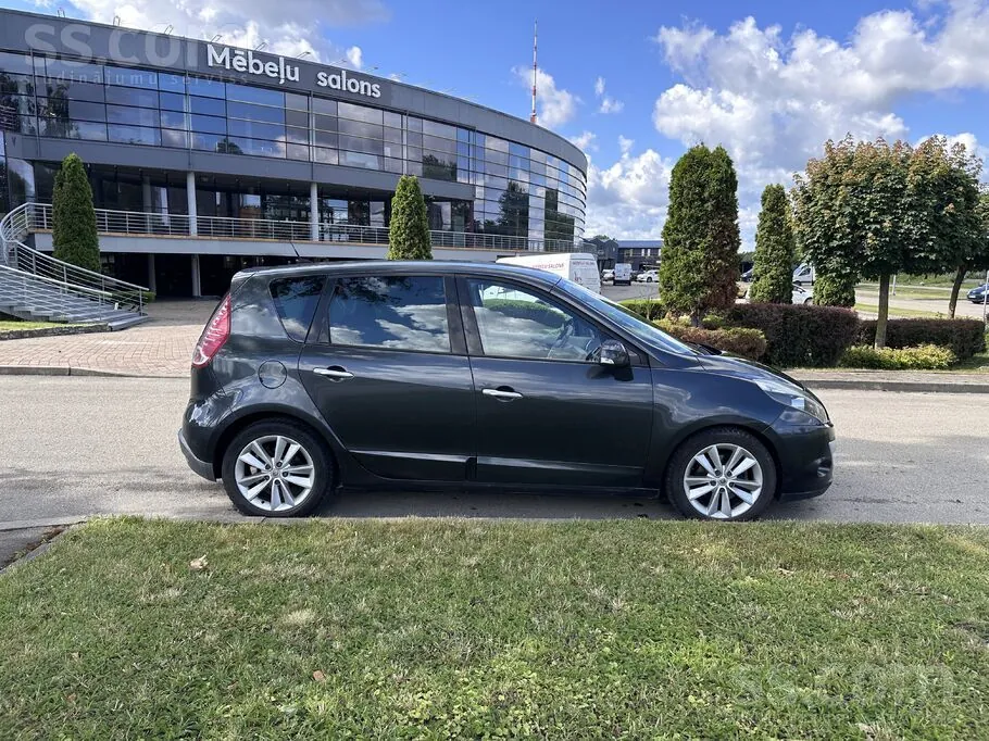 Renault Scenic 2010 photo 4