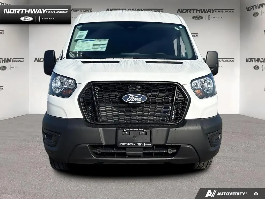 Ford Transit Cargo Van 2026 photo 5