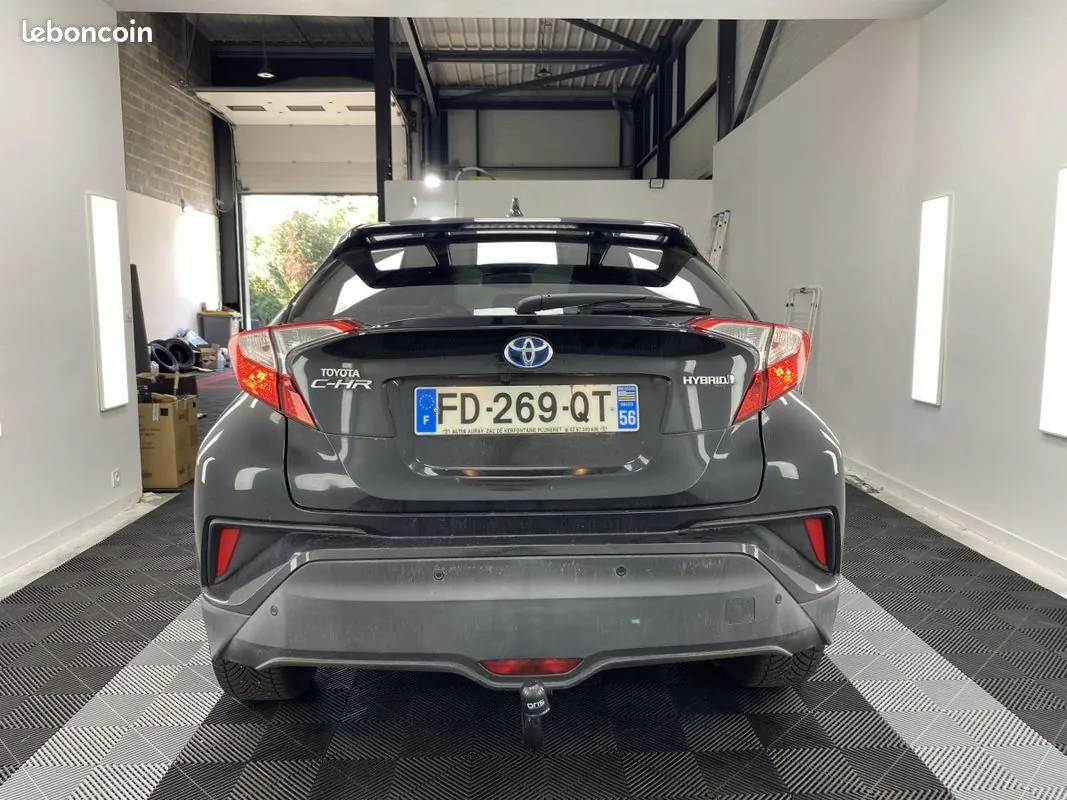 Toyota C-Hr 2019 photo 5