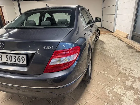 Mercedes-Benz C220 D 2007 photo 4