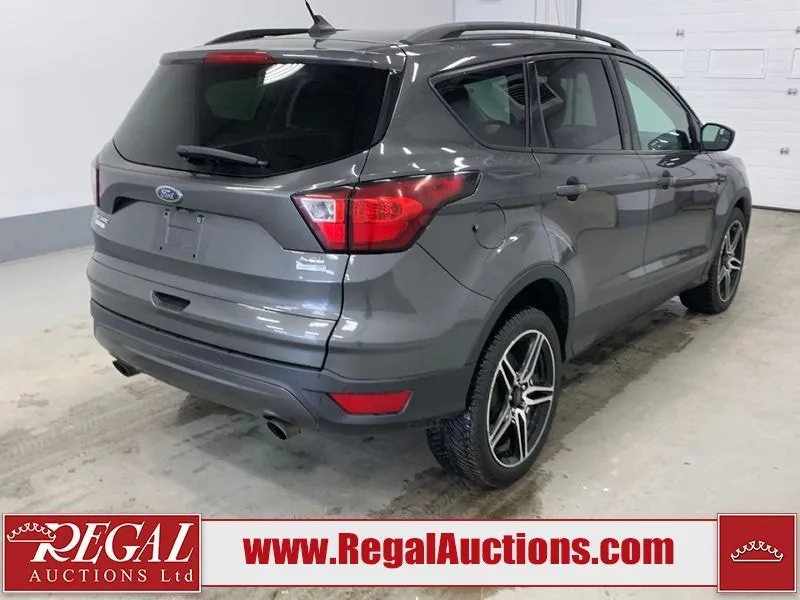 Ford Escape 2019 photo 3