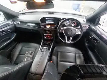 Mercedes-Benz E 300 2015 photo 4