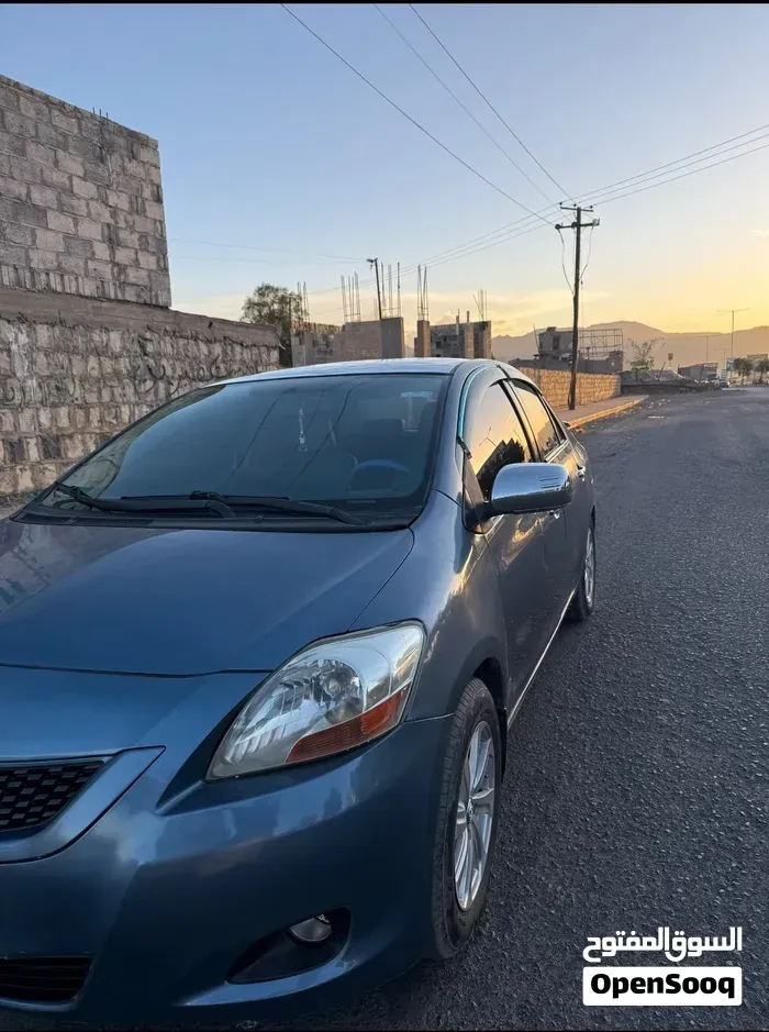 Toyota Yaris 2008 photo 2