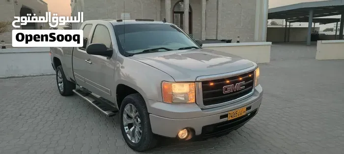 GMC Sierra