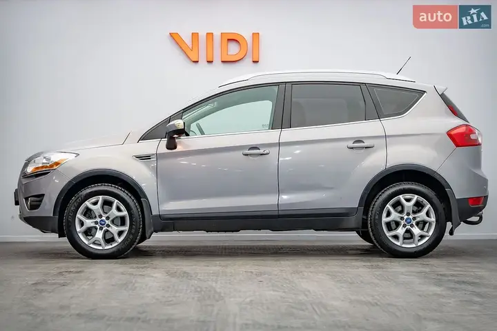 Ford Kuga 2011 photo 3