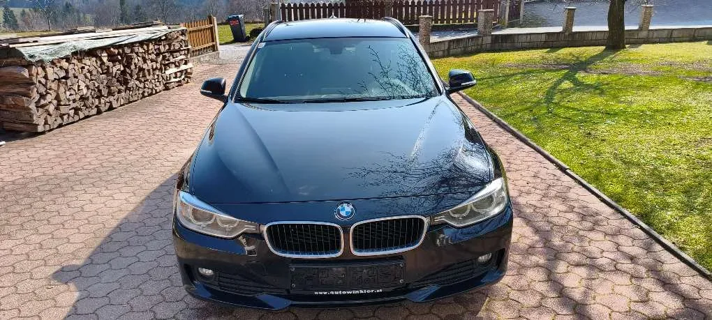 BMW 3 Series 2013 photo 2
