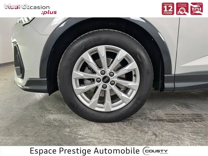 Audi Q3 2023 photo 5