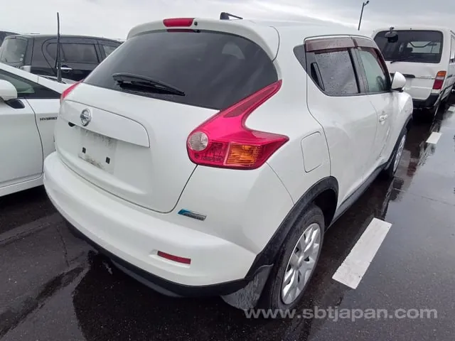 Nissan Juke 2011 photo 4