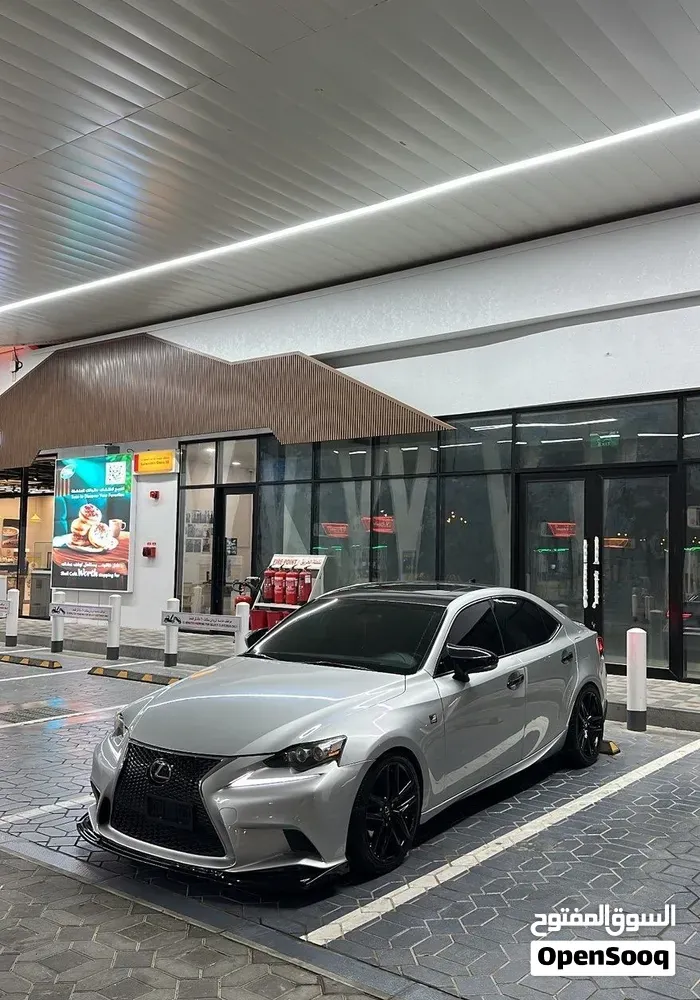 Lexus Is