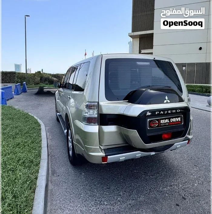 Mitsubishi Pajero 2020 photo 2