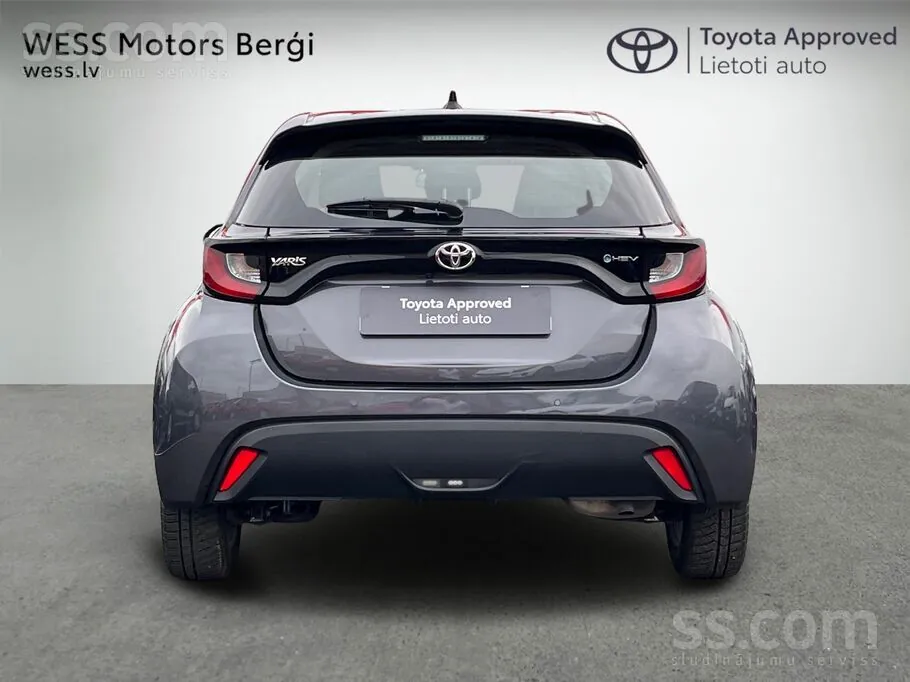 Toyota Yaris 2025 photo 4