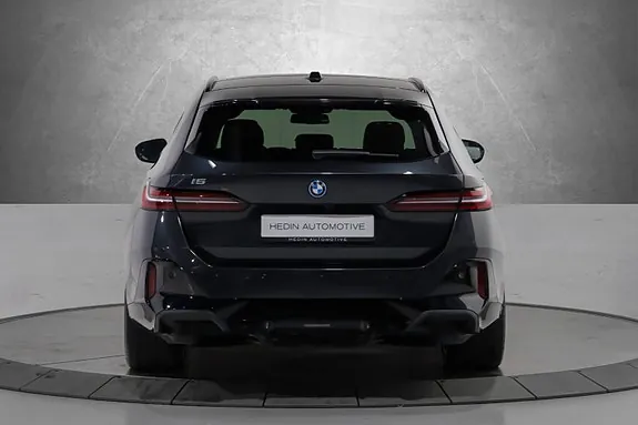 BMW I5 2025 photo 5