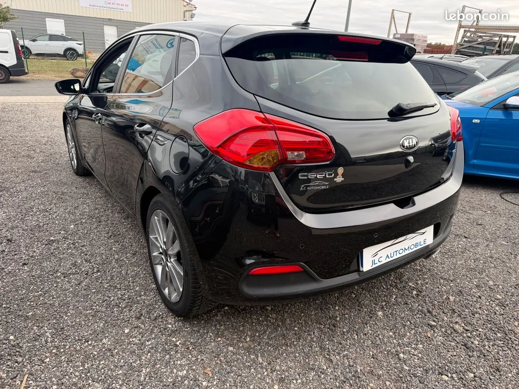 Kia Ceed 2014 photo 3