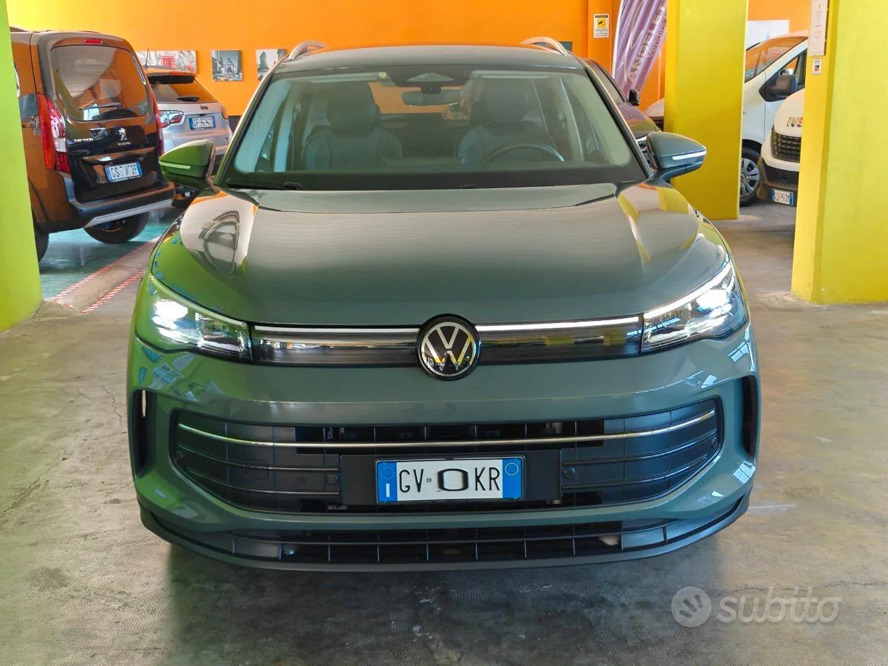 Volkswagen Tiguan 2024 photo 2