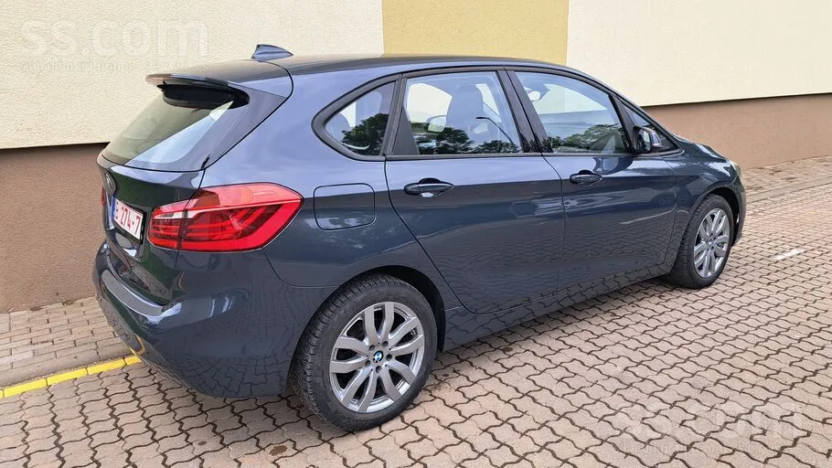 BMW 218I 2016 photo 4