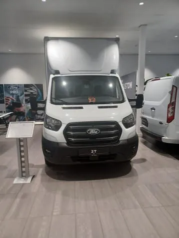Ford Transit 2025 photo 3