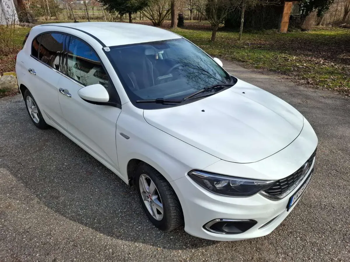 Fiat Tipo 2017 photo 2