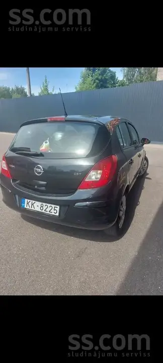 Opel Corsa 2012 photo 2