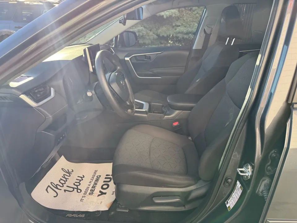 Toyota Rav4 2023 photo 5