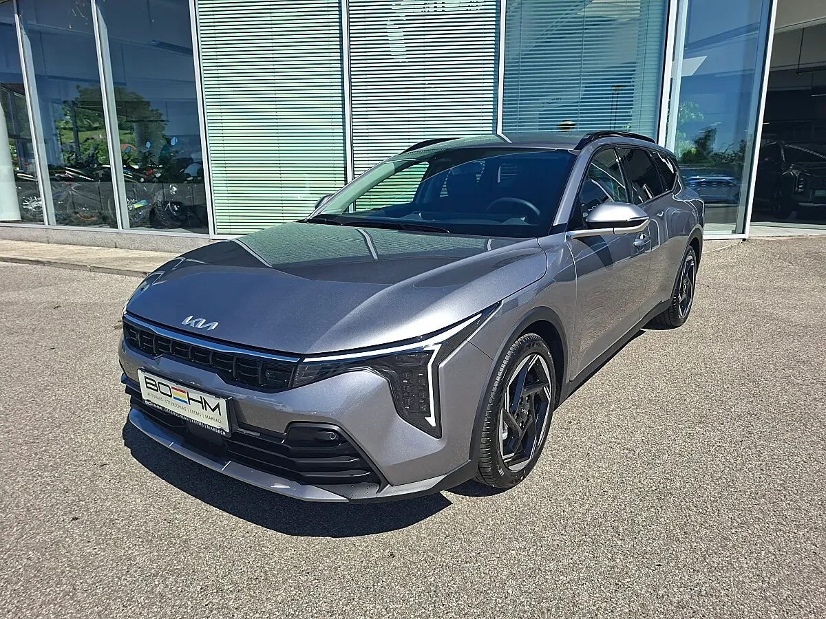 Kia K4