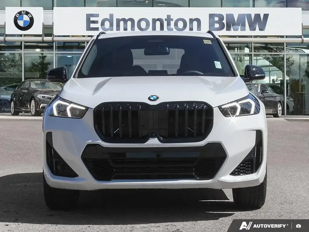 BMW X1 2026 photo 2