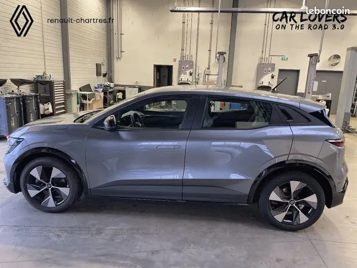 Renault Megane 2022 photo 2