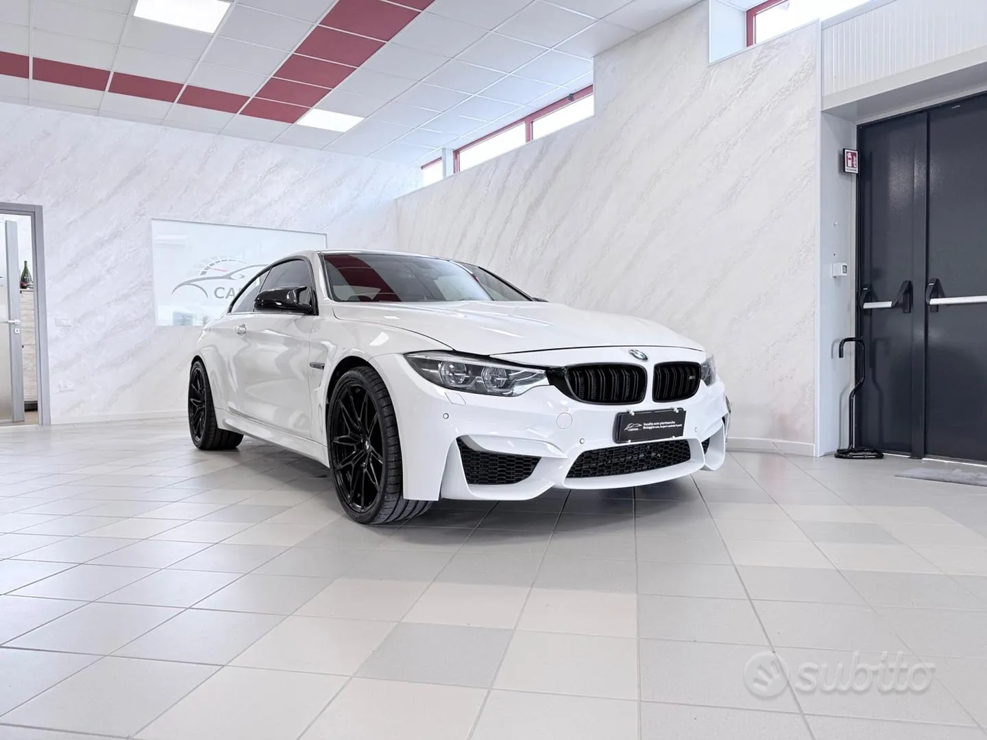 BMW M4 Coupé 2017 photo 3