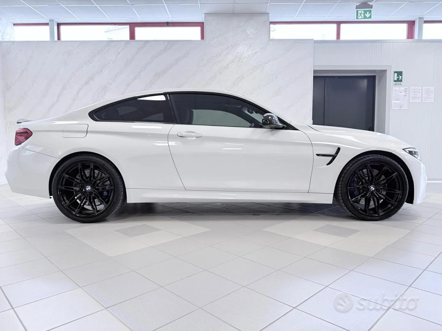 BMW M4 Coupé 2017 photo 4