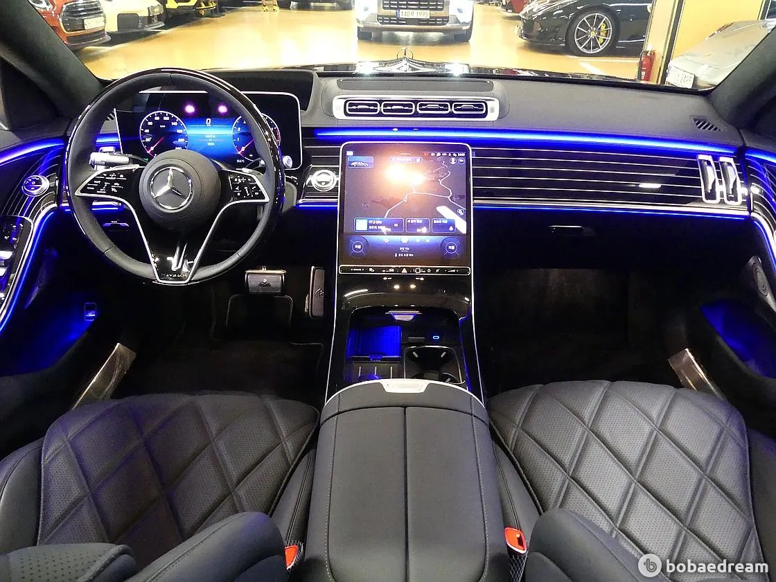 Mercedes-Benz Maybach S580 2024 photo 4