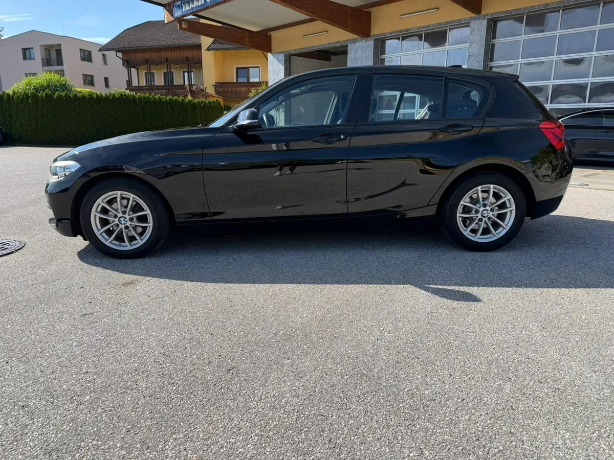 BMW 1 Series 2018 photo 2