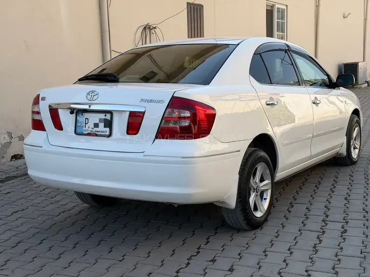 Toyota Premio